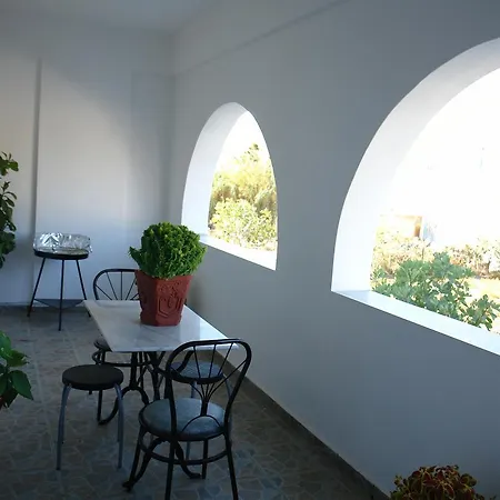 Hotel de apartamente Karabo 2*