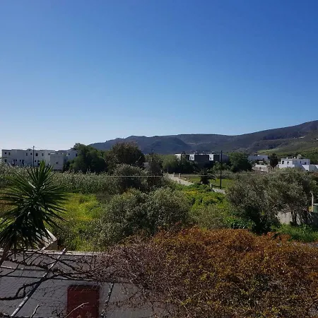 Hotel de apartamente Karabo 2*