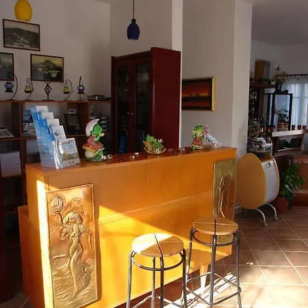 Karabo Апарт-отель Ливадия-Астипалея